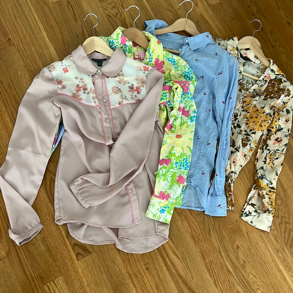 XS blouse bundle of 4 button down Zara, Gap, Lilly Pulitzer, AE